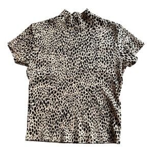 Brandy Melville John Galt cheetah print mock neck tee one size
